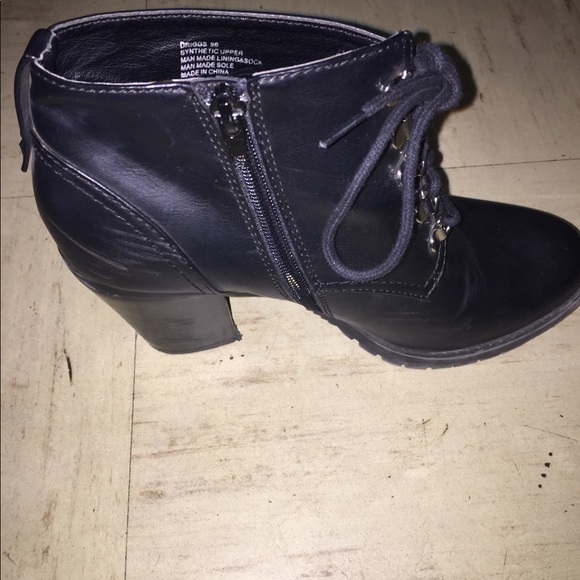 Steve Madden Black 3 inch ankle boots - Picture 2 of 4